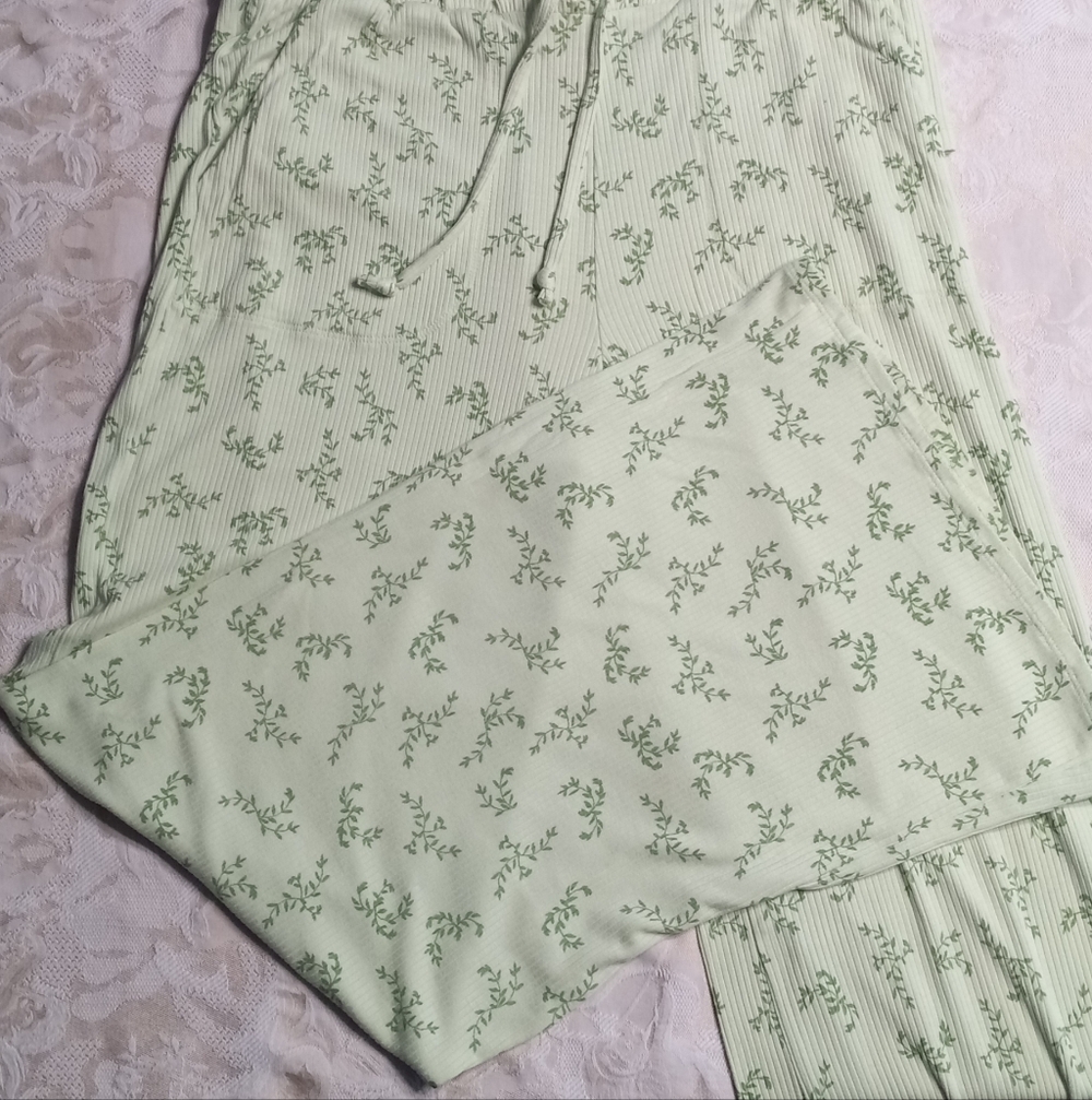 dip Sleepwear Light Green Ribbed Top & Lounge Pants - Picture 7 of 7